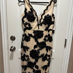Nicole Miller Black Floral Midi Dress